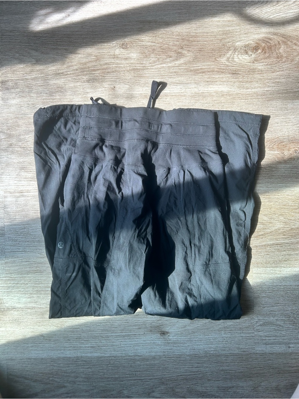Lululemon Dance Studio Mid-Rise Pant - Short length - Picture 5 of 5